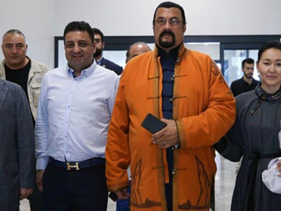 6 kadın işçinin öldüğü yangında tutuklanan Ali Osman Akat Steven Seagal’ı bile dolandırmış