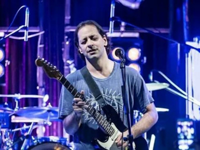 Duman'ın şarkı sözleri üniversiteyi karıştırdı, AKP'liler ayaklandı: Komünist mi lan bu?