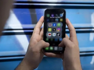 Sosyal medyaya yaş sınırı geliyor: Ebeveyn onayı şart olacak