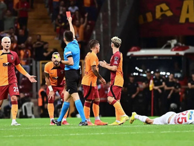 The Economist’ten çarpıcı Türkiye analizi: Futbol siyaset kadar kirli