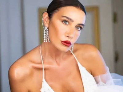 Ünlü Şarkıcı Sıla botoksu abarttı: Tanımakta zorlandık