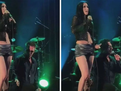 Teoman’ın hareketi infial yarattı: Konserde diz çöküp vokale dokundu