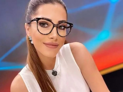 Ela Rümeysa Cebeci’den Mehmet Akif Ersoy fotoğrafı iddialarına canlı yayın yanıtı