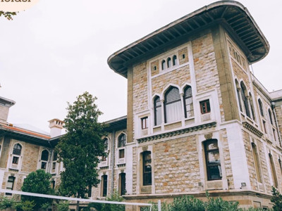 Taciz listesi iddiası ve şiddet olayları ardından İstanbul Erkek Lisesi'nin müdürü görevden alındı