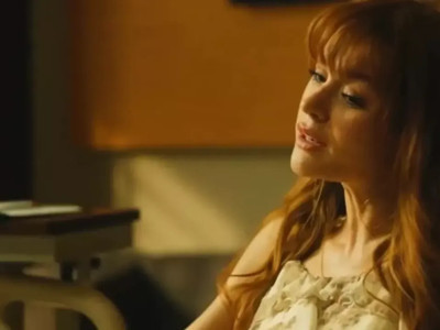 HBO dizisi Jasmine 1. bölüm gündemde! Asena Keskinci'nin o hallerine eleştiri yağdı