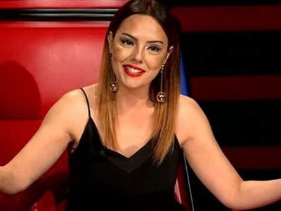 Ebru Gündeş hem saçını kestirdi hem tarzını yeniledi, takipçileri tanıyamadı