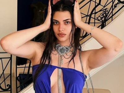 Defne Samyeli’nin kızı Derin Talu sosyal medyada fenomenleri eleştirdi