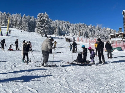 Öğrenciler sosyal medyadan talep etti, vali okulları tatil etti