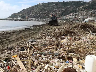 İzmir'de sele kapılan otomobildeki 2 kişi hayatını kaybetmişti: Sürücünün ifadesi ortaya çıktı