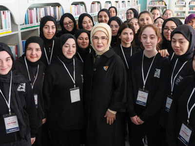 Emine Erdoğan öncülüğünde 22 okulda 22 kütüphane kuruldu, hedef 81 ilde yeni kütüphaneler