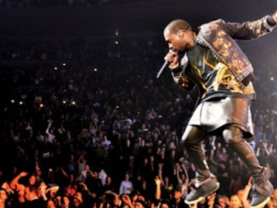 Kanye West 11 yıl aradan sonra İstanbul’da sahne alıyor!