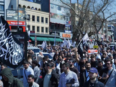 Türkiye genelinde Hizbuttahrir eylemleri: Hilafet mesajları öne çıktı