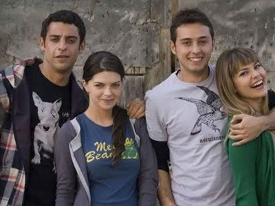 Kavak Yelleri oyuncuları yeniden bir arada