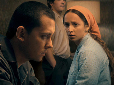 Netflix'in yeni mini dizisi karanlık tarikat dünyasıyla gündemde