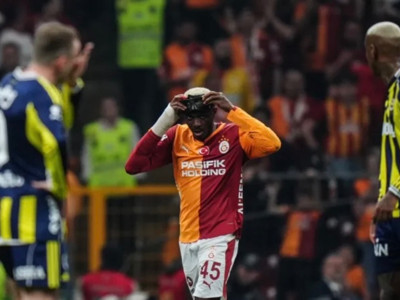 Galatasaray’dan Fenerbahçe maçı devre arasında sert tepki: Verilmeyen 2 penaltımıza rağmen…
