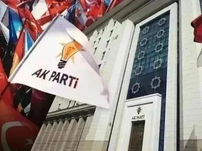 Borç pankartıyla gündem olan başkan için yeni iddia: AK Parti’ye mi geçiyor?