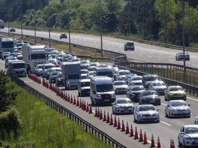 İstanbul istikametine gidecek sürücülere kritik uyarı: TEM otoyolu trafiğe kapatıldı