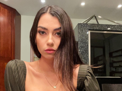Aleyna Solaker'e romantik teklif! Ünlü oyuncudan ilk kareler geldi