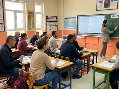 Çocuğu okula başlayacak velilere yeni zorunluluk! MEB'den Ebeveyn Okulu kararı