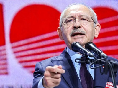 Deniz Zeyrek'ten Kemal Kılıçdaroğlu yazısı: Bolca rüşvet almış…