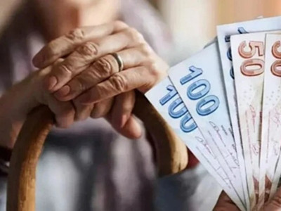 AK Parti kampında ekonomi zirvesi! Emekli zammı için bütçe engeli iddiası
