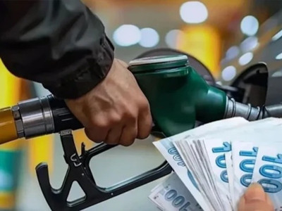Motorine peş peşe zam: Litre fiyatı 67 lirayı aştı