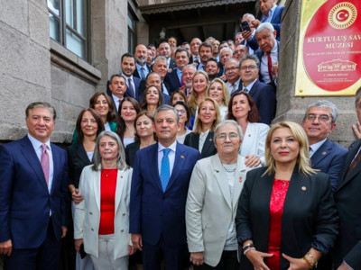 İddia: CHP'den 10 milletvekili daha Yeni Parti'ye katılacak