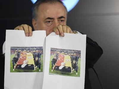 Mustafa Cengiz'den o fotoğrafa büyük tepki