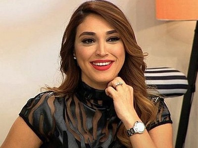 Zuhal Topal makyajsız fotoğraf akımını ti'ye aldı