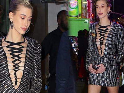 Hailey Baldwin süper minisiyle şov yaptı