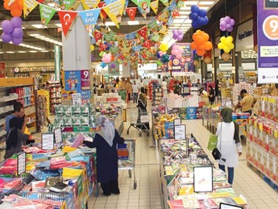 Ünlü market zinciri 3 şubesini daha kapattı batıyor mu?