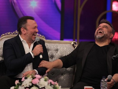 Oryantal Didem'e Bakamayan Bülent Serttaş Sosyal Medyayı Salladı