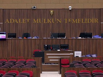 Dolar Kuru 10 Lira Olur Davasında Dolar 11 Lira Olunca Hakim İzin Aldı