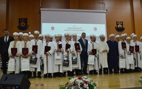 Atatürk Düşmanları Aynı Sahnede! Ali Erbaş Atatürk'e Lanet Okuyan Yobazla Buluştu