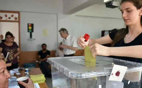 ANKET: CHP zirvede, üçüncü parti değişti!