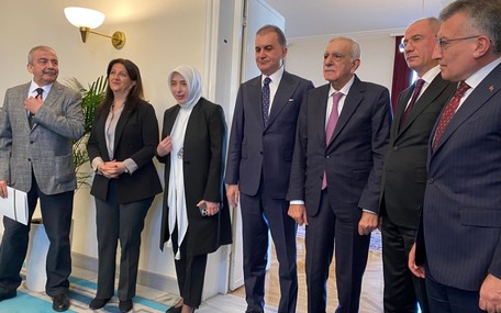 AKP'liler İmralı heyetini kapıda karşıladı: Samimi bir görüşme oldu