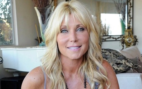 Sahil Güvenlik dizisinin yıldızı Pamela Bach evinde ölü bulundu!