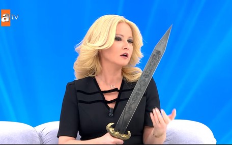 Sabah yazarından flaş Müge Anlı yorumu! Müge Anlı’nın tek rakibi CIA ve MOSSAD