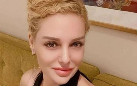 Tam 4 kez nikah masasına oturdu! Kayahan’ın kızı Beste Açar boşanmadan yeni aşka yelken açtı!