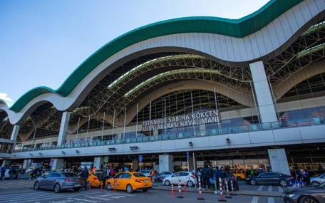 Sabiha Gökçen Havalimanı’nı karıştıran tavşan: 3 uçak pisti pas geçmek zorunda kaldı!