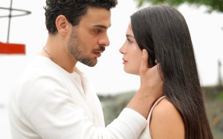 Gözleri KaraDeniz setinde kriz çıktı! İki isim birden veda ediyor