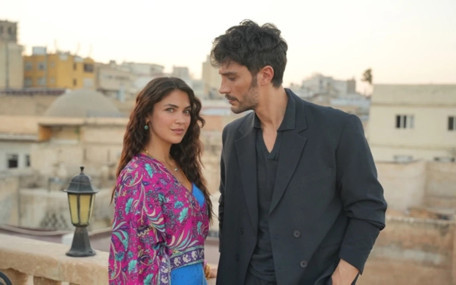 Halef dizisindeki çekim hatası gözden kaçmadı