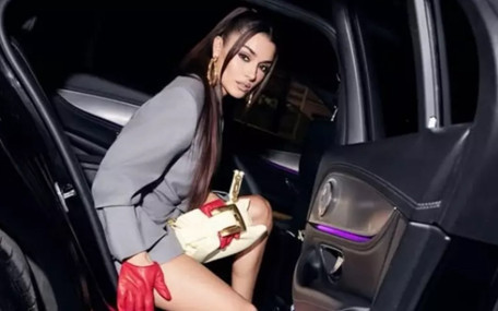 Hande Erçel'in yeni aracı olay oldu! 5 yılda 50 milyon TL kazandı