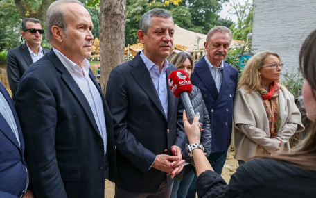 Özgür Özel, Avrupa'nın tam ortasında konuştu: Vallahi anlatacağım