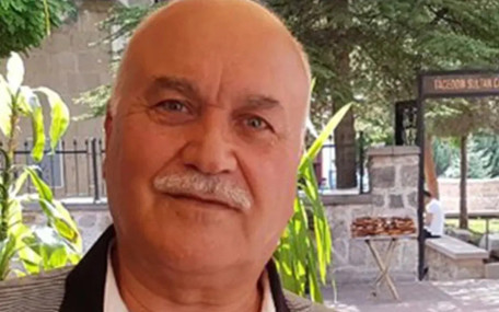 Eşini darbettiği için hapis cezası alan eski AKP'li vekilden Aile Güvenliği konferansı!