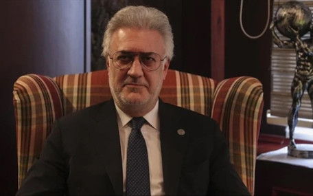 Bütçe komisyonunda gerginlik: Tamer Karadağlı, liyakatsızlık' eleştirilerine güldü