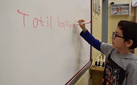 Milli Eğitim Bakanlığı’ndan ara tatil duyurusu: Yusuf Tekin açıkladı