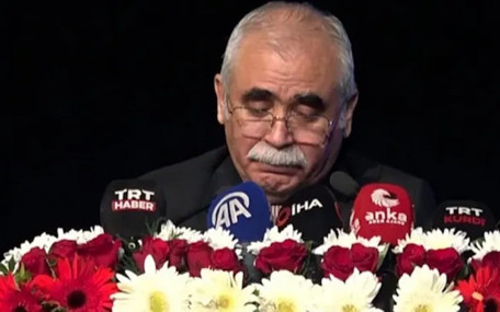 Boğazı düğümlendi, gözleri doldu: AYM Başkanı Kadir Özkaya duygusal anlar yaşadı