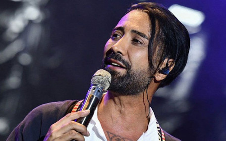 Ünlü sanatçı Tan Taşçı'dan sürpriz açıklama: Gün sayıyorum