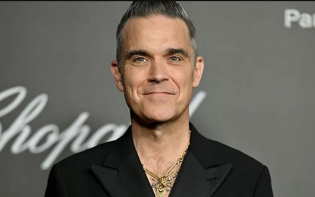 Robbie Williams’tan korkutan açıklama: Zayıflama iğnesi yüzünden kör kalabilirim
